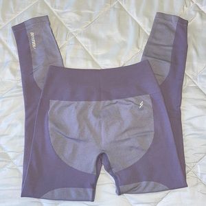 Purple DOYOUEVEN contour leggings!